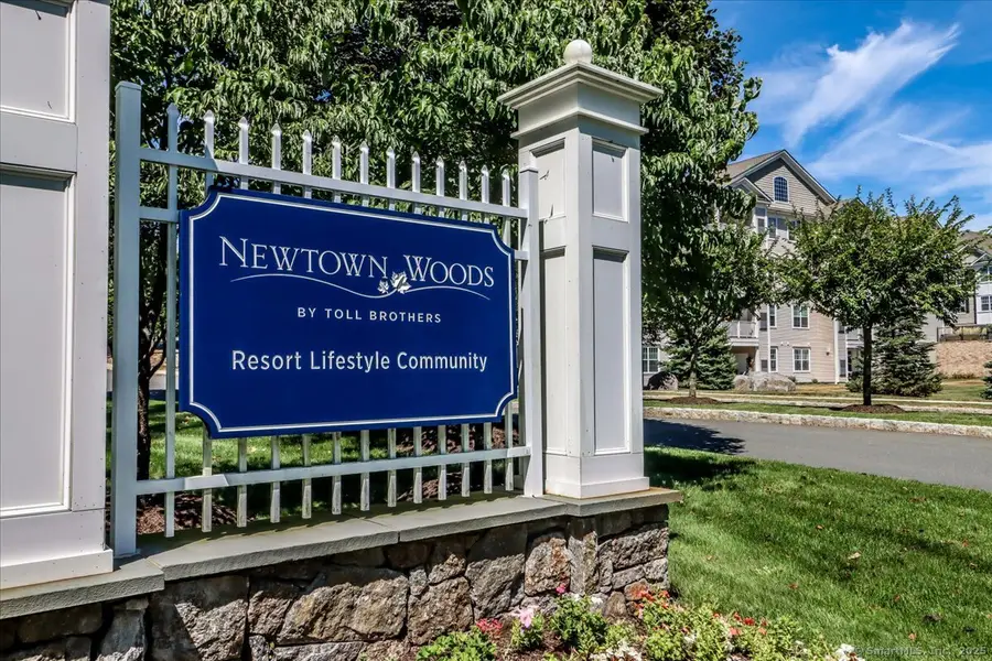 603 Brookside Court #603, Newtown, CT 06470 - Image #2