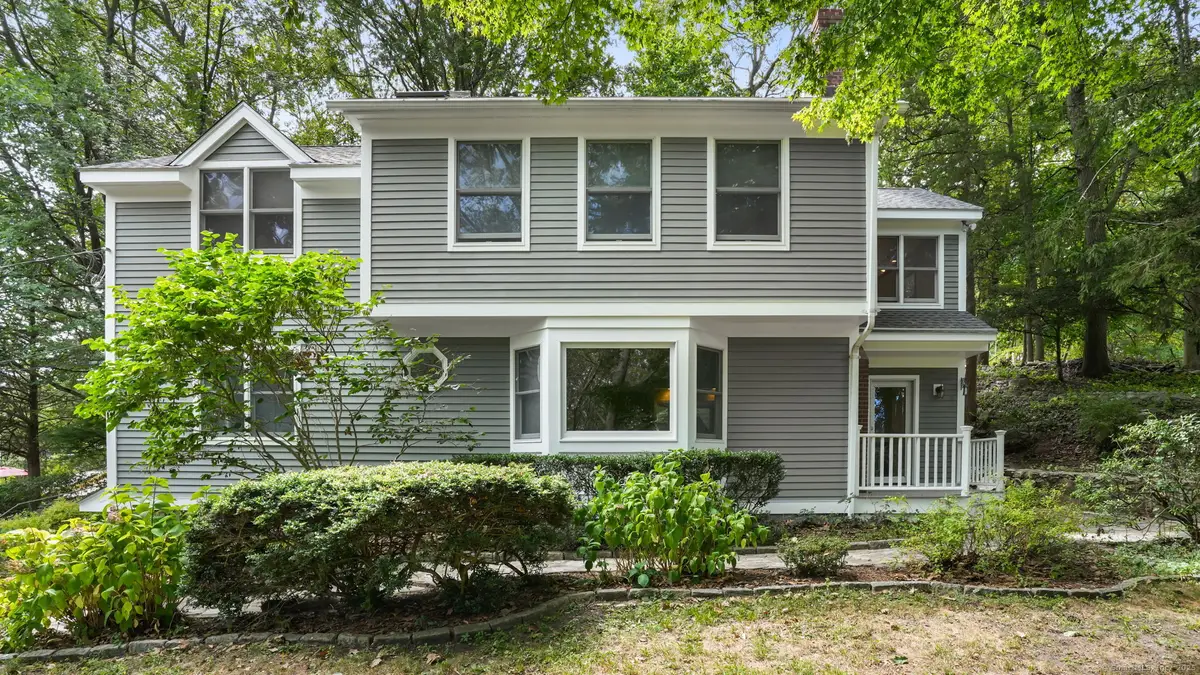 9 Trailside Drive, Norwalk, CT 06851 - Image #1