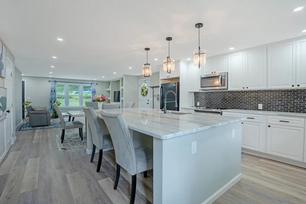 31 Henry Avenue, Newington, CT 06111 - Image #1