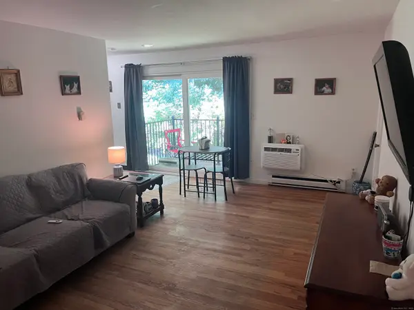 1622 Farmington Avenue #APT 4, Farmington, CT 06085