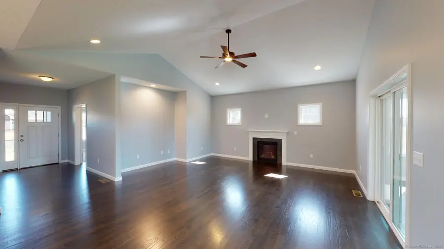 318 Capen Street, Windsor, CT 06095 - Image #3