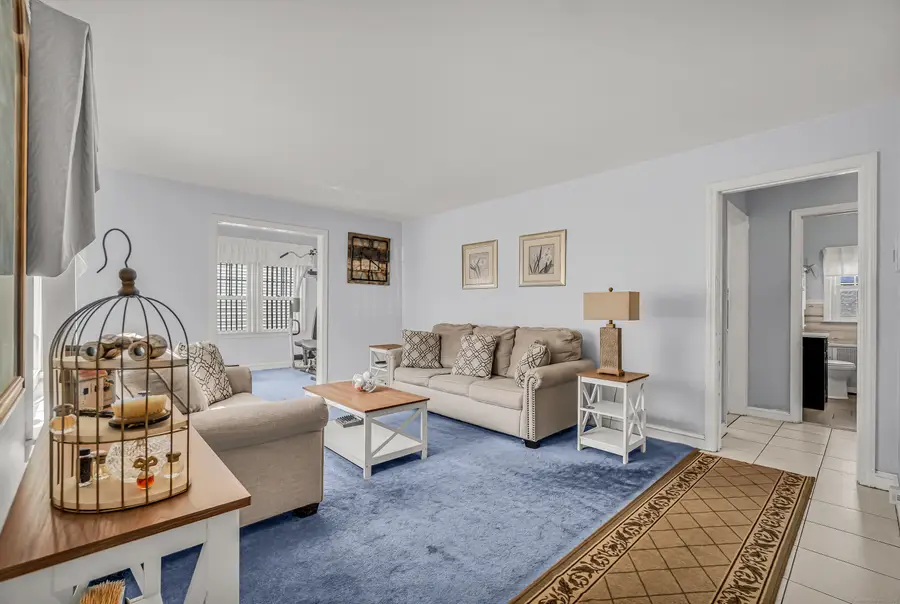 344 Cambridge Street, Bridgeport, CT 06606 - Image #2