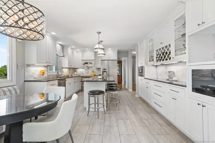 132 Merrimac Drive, Trumbull, CT 06611 - Image #2