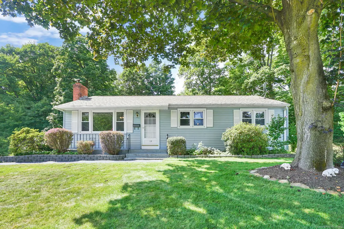 19 Impala Drive, Enfield, CT 06082 - Image #1