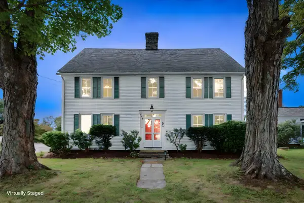 89 Tolland Green, Tolland, CT 06084