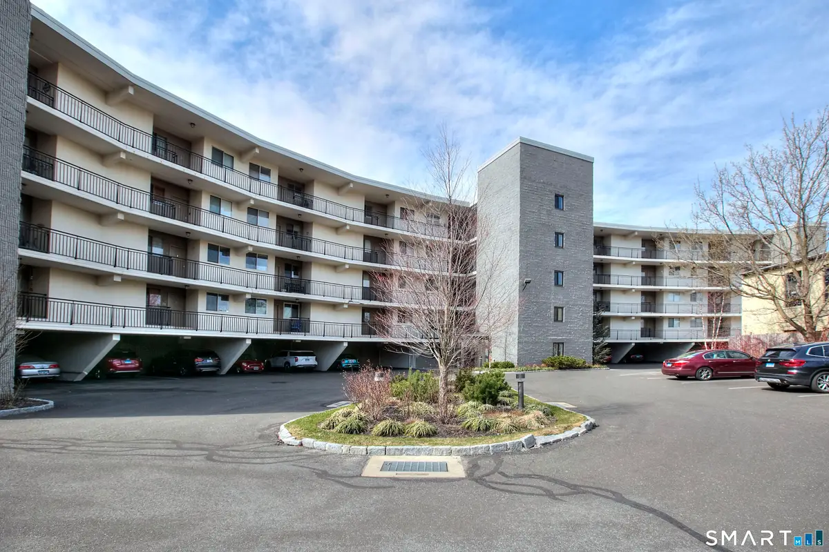 100 Seaview Avenue #4F, Norwalk, CT 06855 - #1