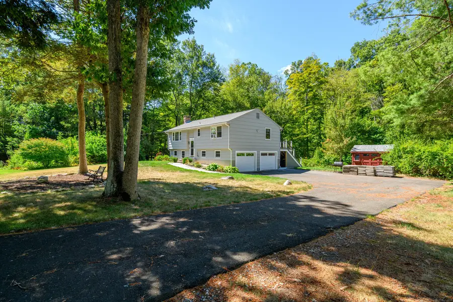 9 Chuck Wagon Lane, Danbury, CT 06810 - Image #3
