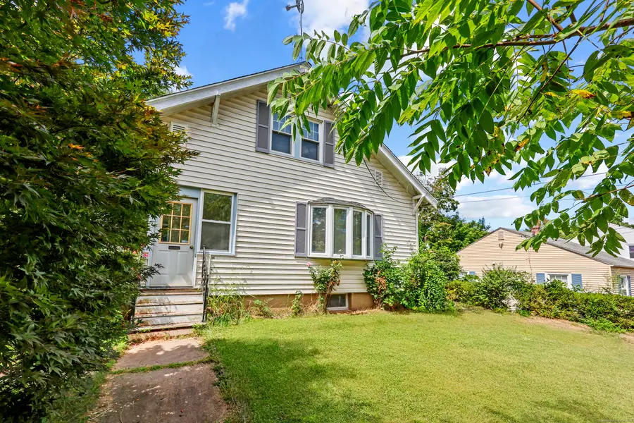 39 Cortland Street, West Hartford, CT 06110 - Image #3