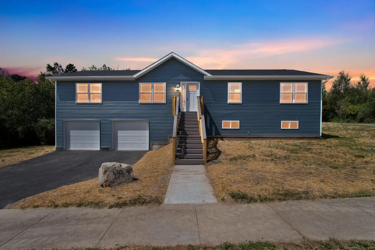 170 Darcangelo Drive, Naugatuck, CT 06770 - Image #1