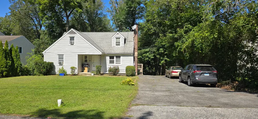 27 Emma Road, Stamford, CT 06905 - Image #3