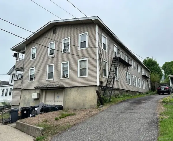 32 Greenwood Street, Naugatuck, CT 06770