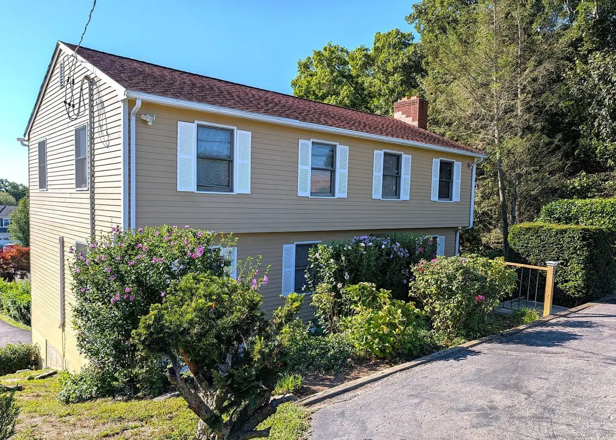 42 Fairway Green, Fairfield, CT 06825 - Image #1