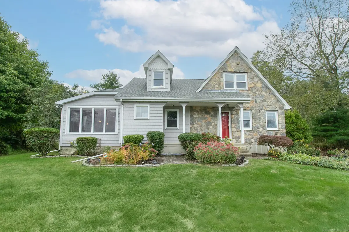 7 Carolyn Court, North Haven, CT 06473 - Image #1