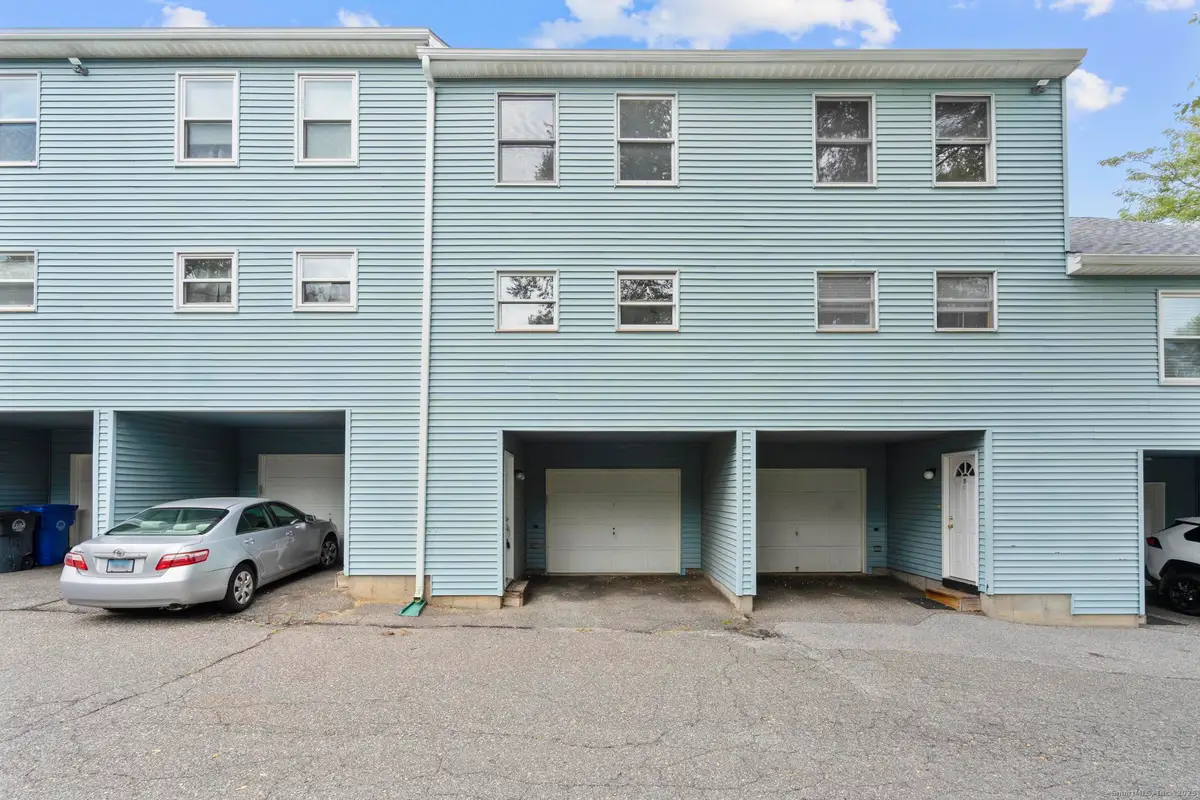 333 Hillside Avenue #APT 10, Torrington, CT 06790 - Image #1