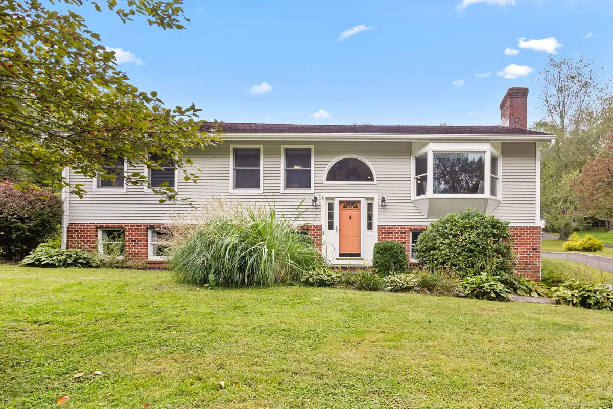 205 Hanover Road, Newtown, CT 06470 - Image #1