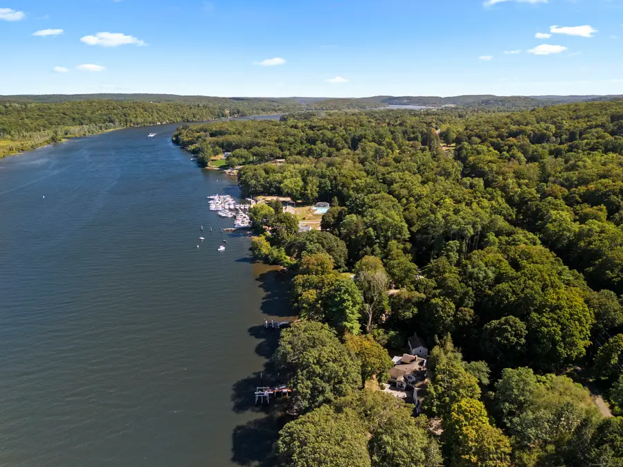 288 Middlesex Avenue, Chester, CT 06412 - Image #2