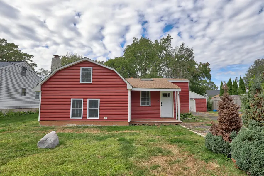 41 Long Swamp Road, Wolcott, CT 06716 - Image #2