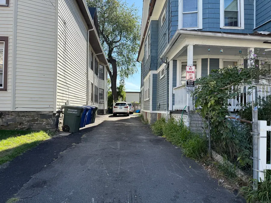 195 Lenox Avenue, Bridgeport, CT 06605 - Image #3