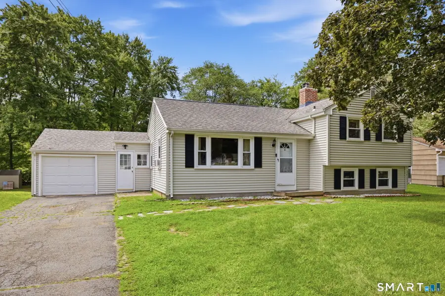 15 Lin Sal Street, Windsor Locks, CT 06096 - #2