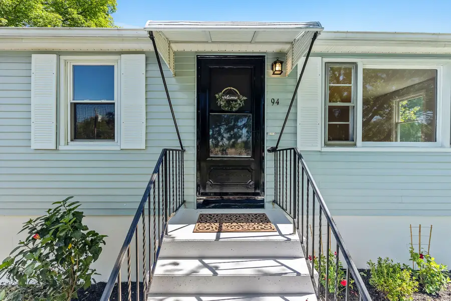 94 Atwood Heights, Thomaston, CT 06787 - Image #2