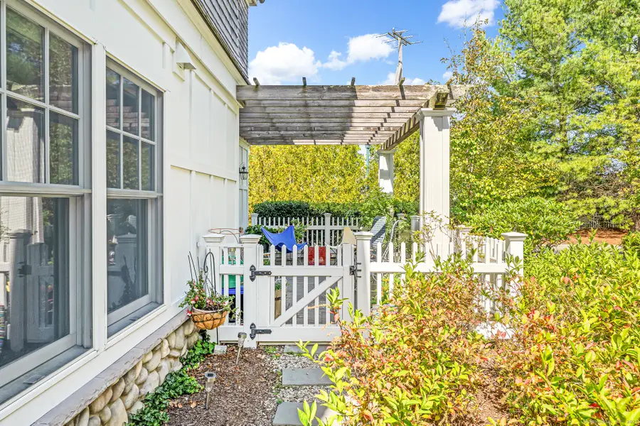 103 Main Street #1103, Stonington, CT 06378 - Image #3