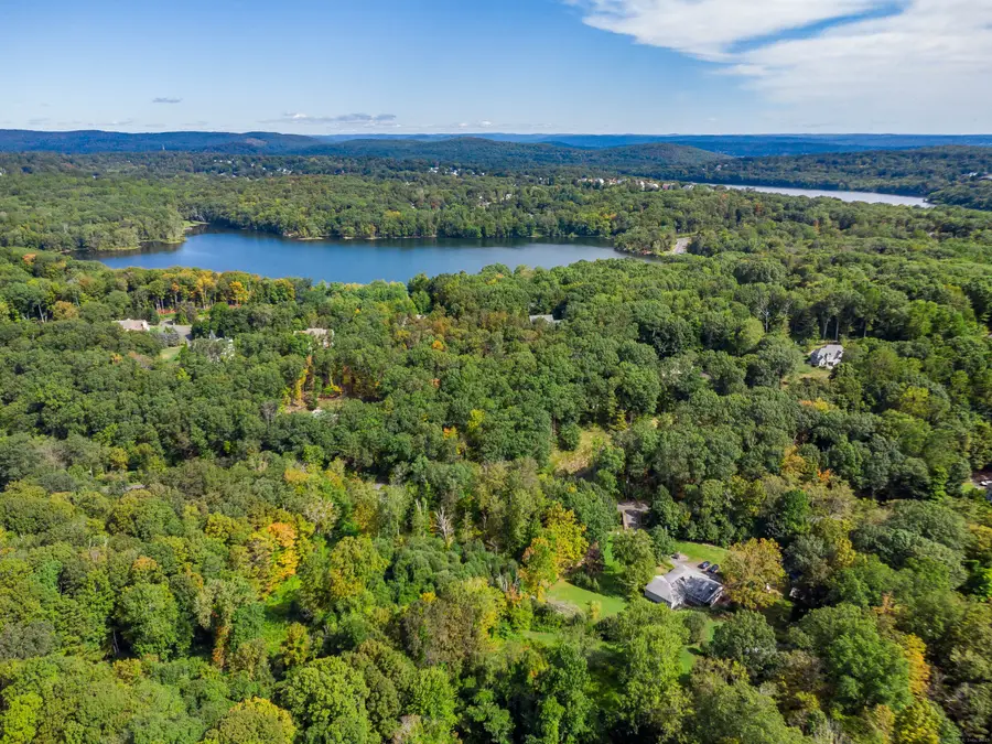 136 Padanaram Road, Danbury, CT 06811 - Image #3