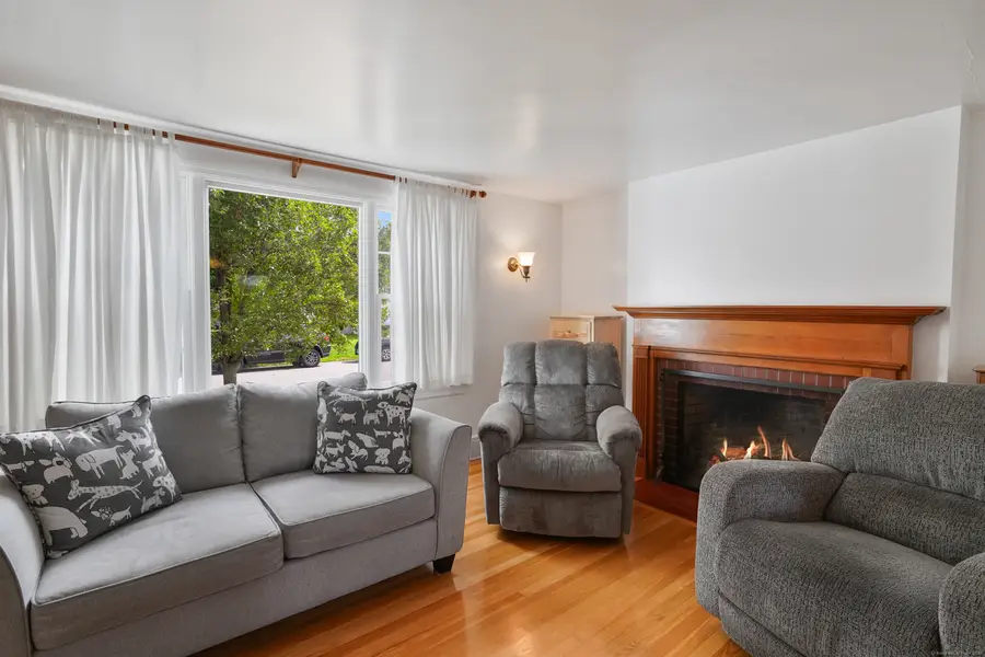 294 Catherine Terrace, Fairfield, CT 06824 - Image #3