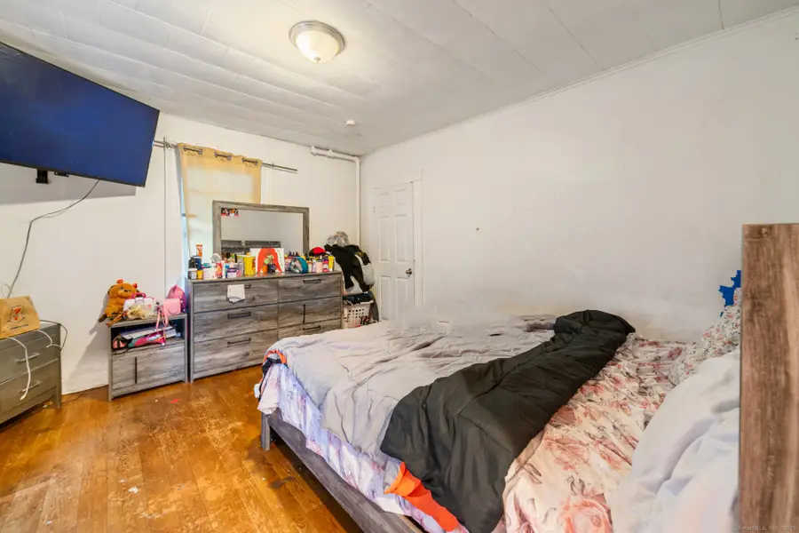 81 Easton Avenue, Waterbury, CT 06704 - Image #2