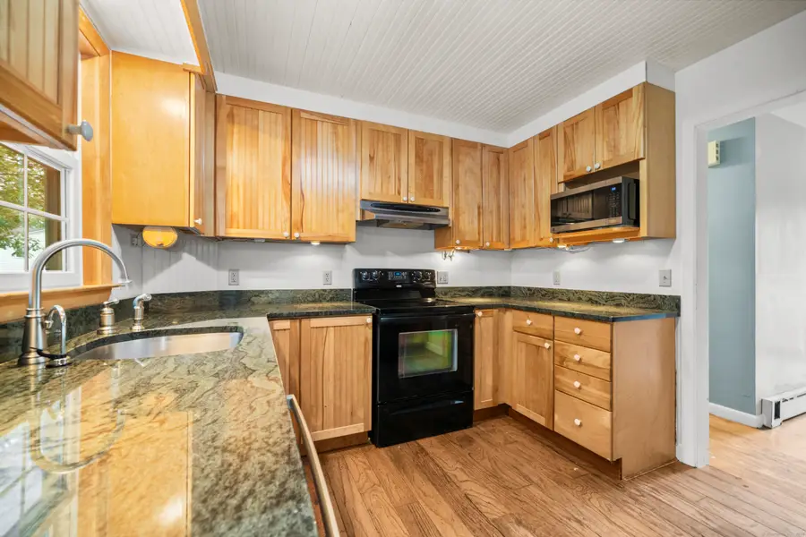 34 Ridgewood Drive, Norwich, CT 06360 - Image #3