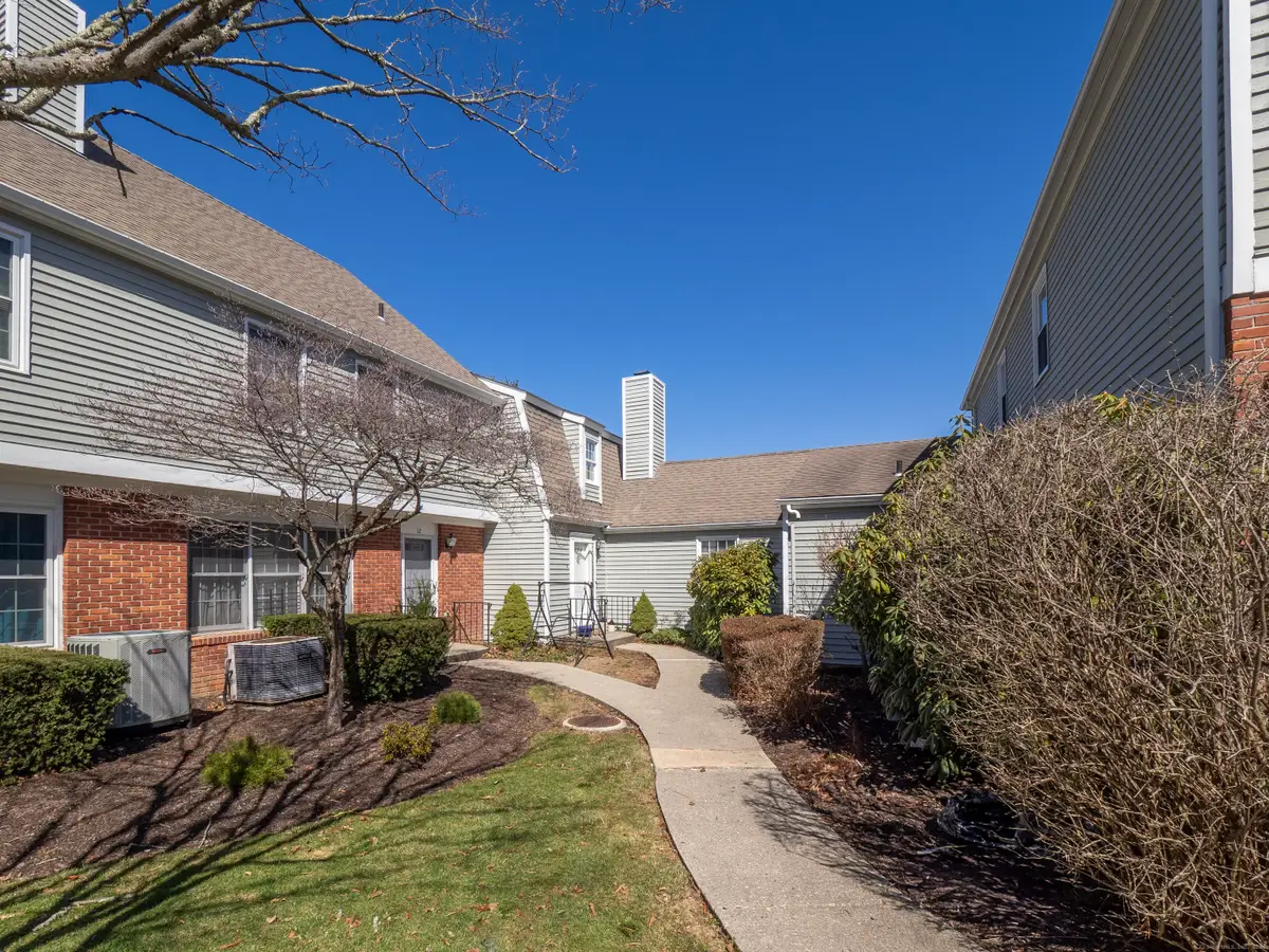 19 Prospect Ridge #APT 14, Ridgefield, CT 06877 - Image #1