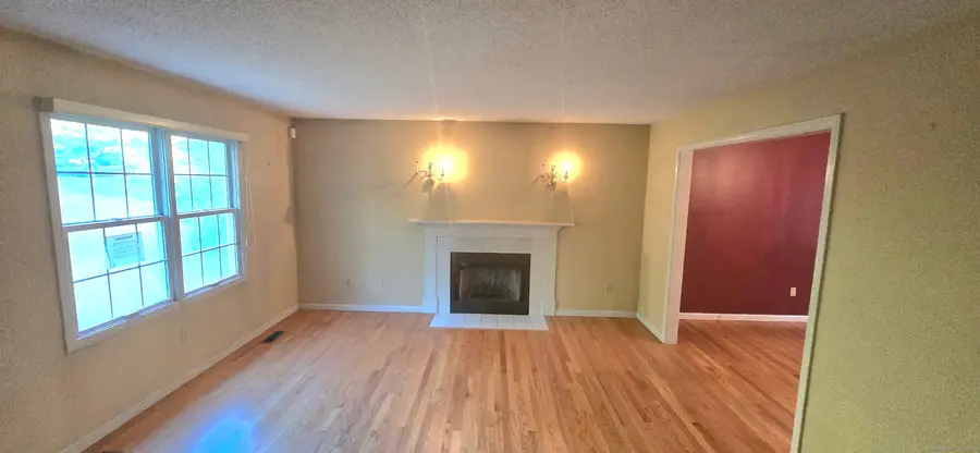 17 Dunbar Lane, Hamden, CT 06514 - Image #2