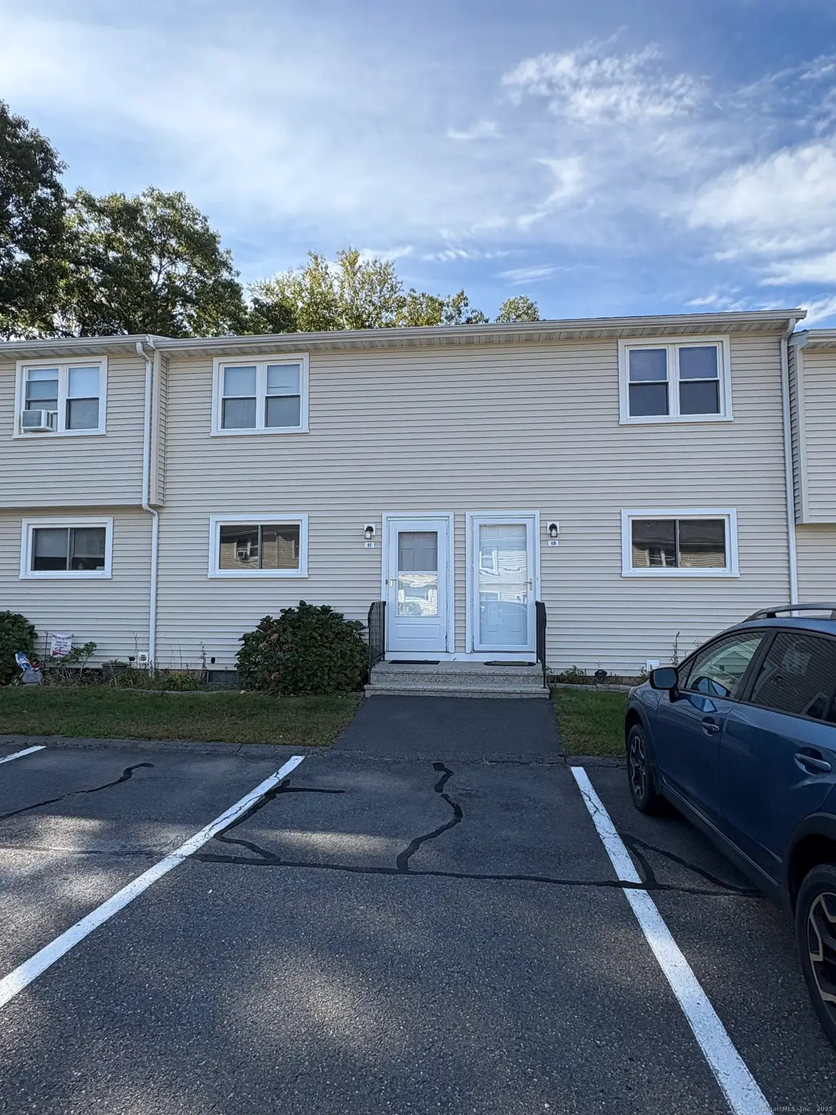 1081 New Haven Road #APT 4C, Naugatuck, CT 06770 - Image #1