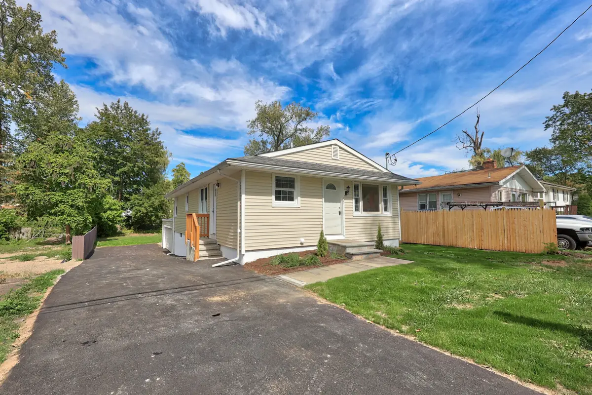 81 Homeside Avenue, West Haven, CT 06516 - Image #1