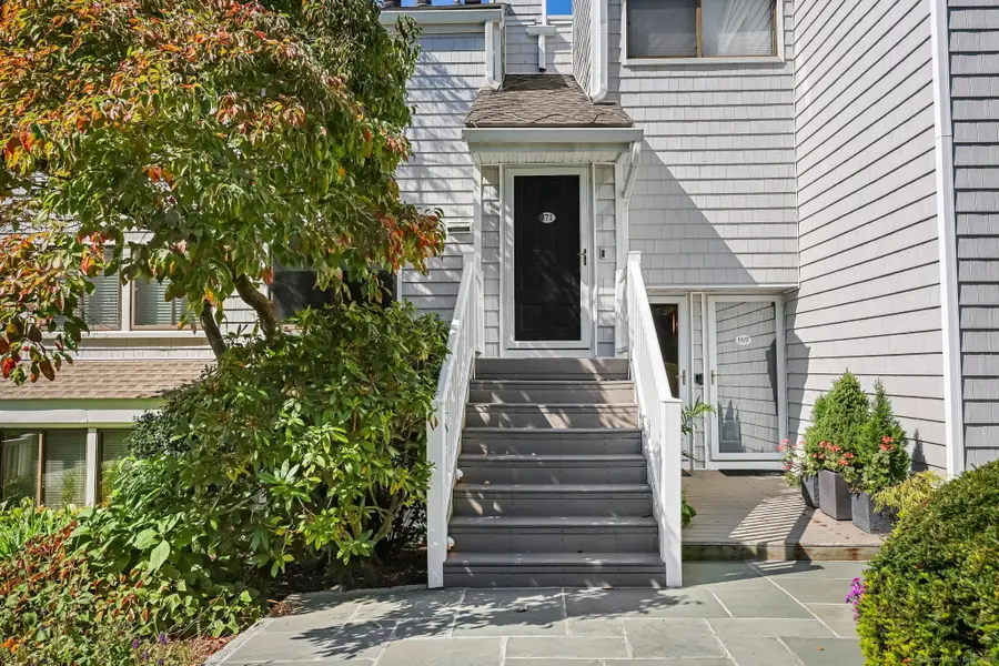 171 Rowayton Woods Drive #171, Norwalk, CT 06854 - Image #2