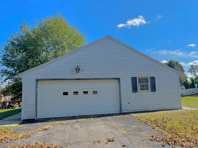 325 Circle Drive, Torrington, CT 06790 - Image #3