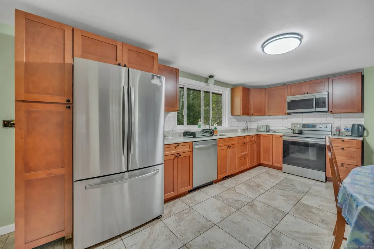 827 Fountain Street, Woodbridge, CT 06525 - Image #1