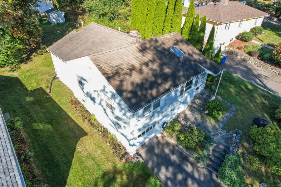 37 Robinwood Road, Waterbury, CT 06708 - Image #3