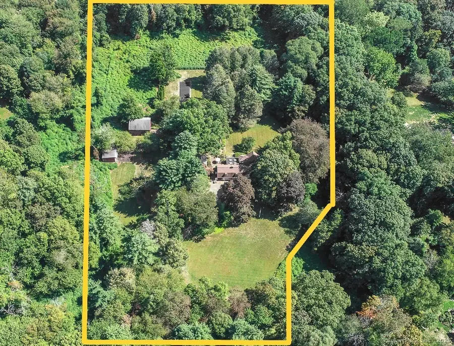 71 Beecher Road, Woodbridge, CT 06525 - Image #3