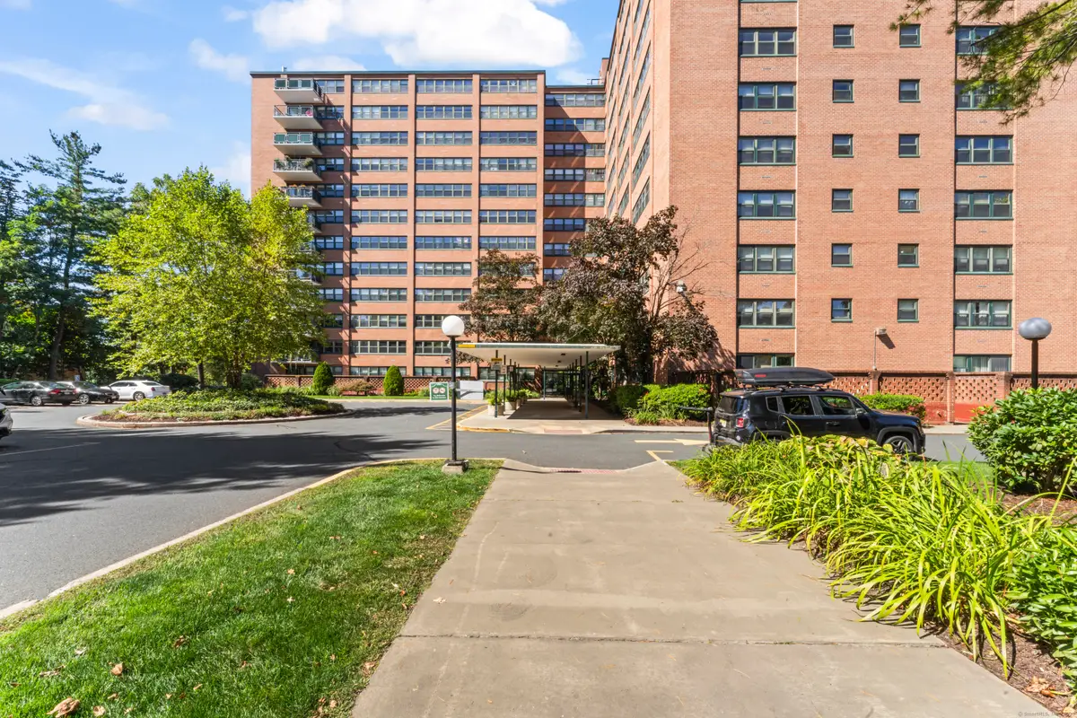 31 Woodland Street #APT 4I, Hartford, CT 06105 - Image #1