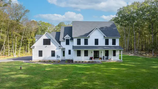 244 New London Turnpike, Stonington, CT 06378