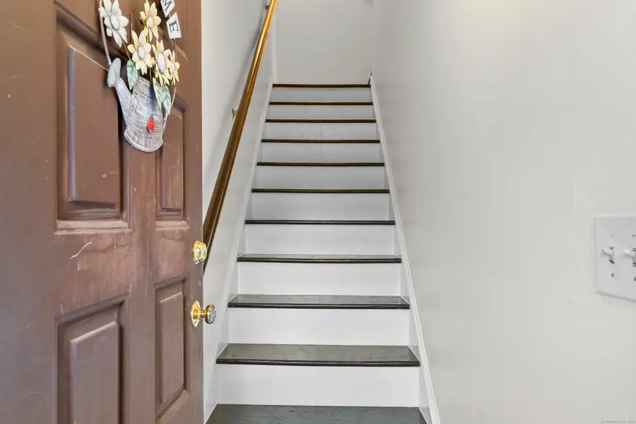 334 Foxwood Lane #334, Milford, CT 06461 - Image #3