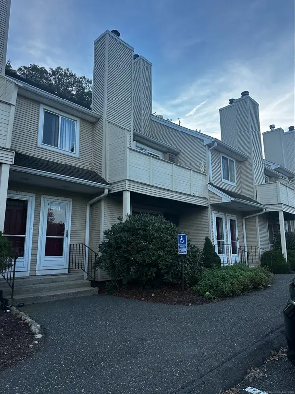 103 Willow Springs, New Milford, CT 06776