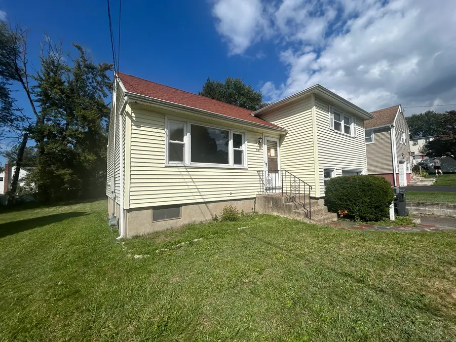 90 Salem Street, Hartford, CT 06114 - Image #3