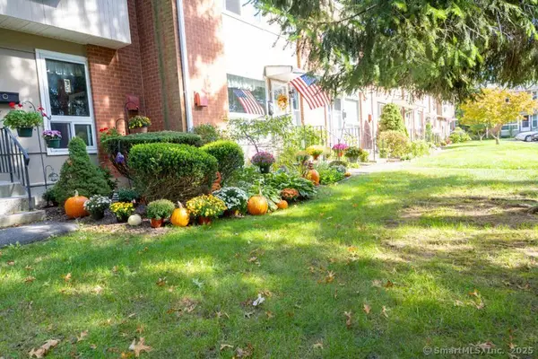 147 Centerbrook Road, Hamden, CT 06518