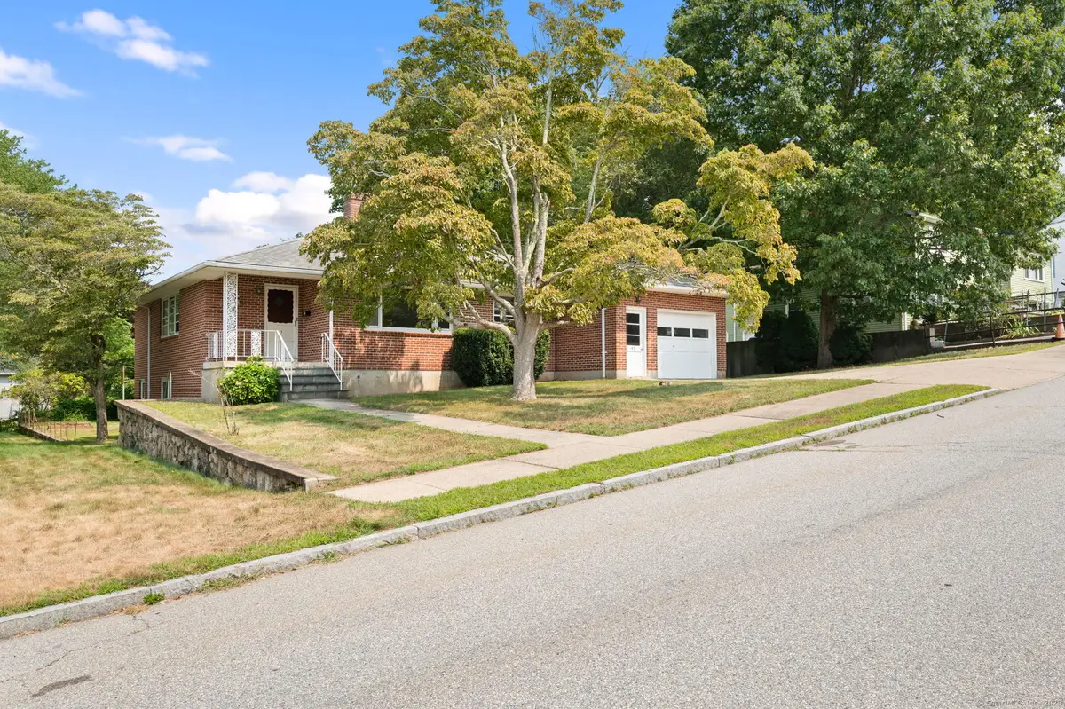 57 Farmington Avenue, New London, CT 06320 - #1