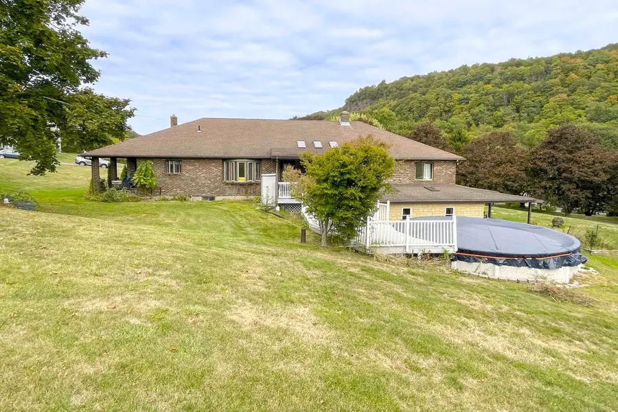 46 Cliffside Drive, Wallingford, CT 06492 - Image #3