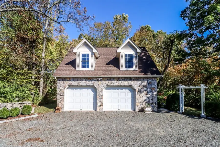 5 Lyric Lane, New Milford, CT 06776 - Image #3