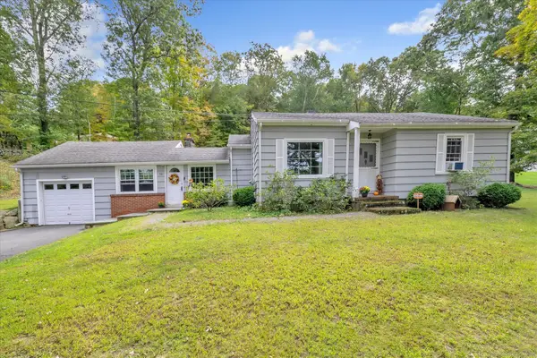 36 Turkey Roost Road, Monroe, CT 06468