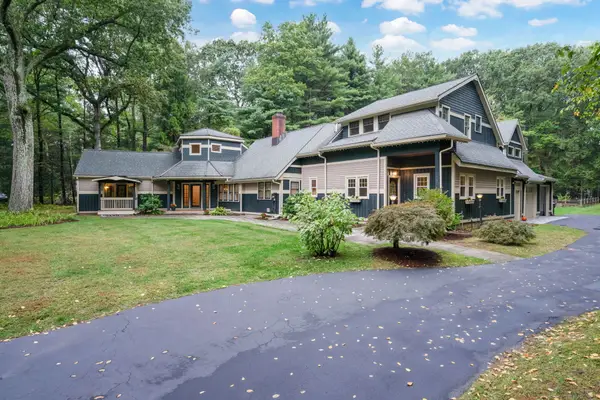 1 Alcima Drive, Simsbury, CT 06070