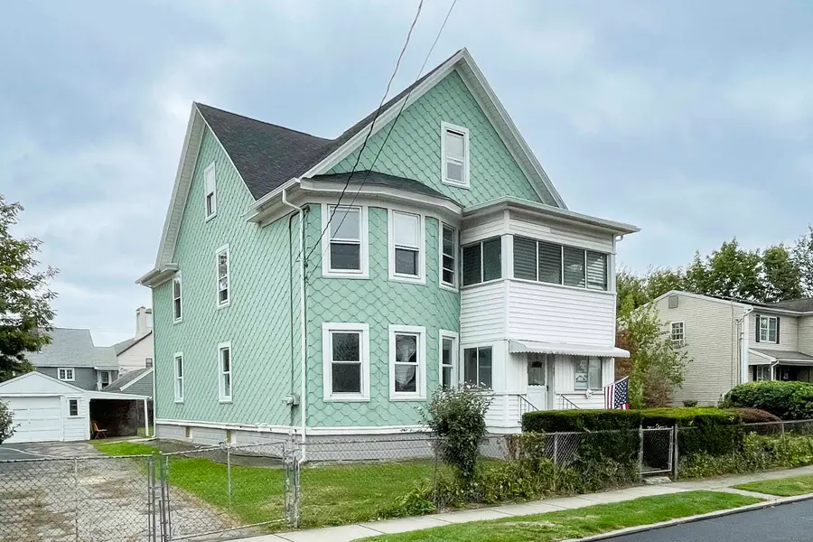 32 Franklin Avenue, Stratford, CT 06614 - Image #2